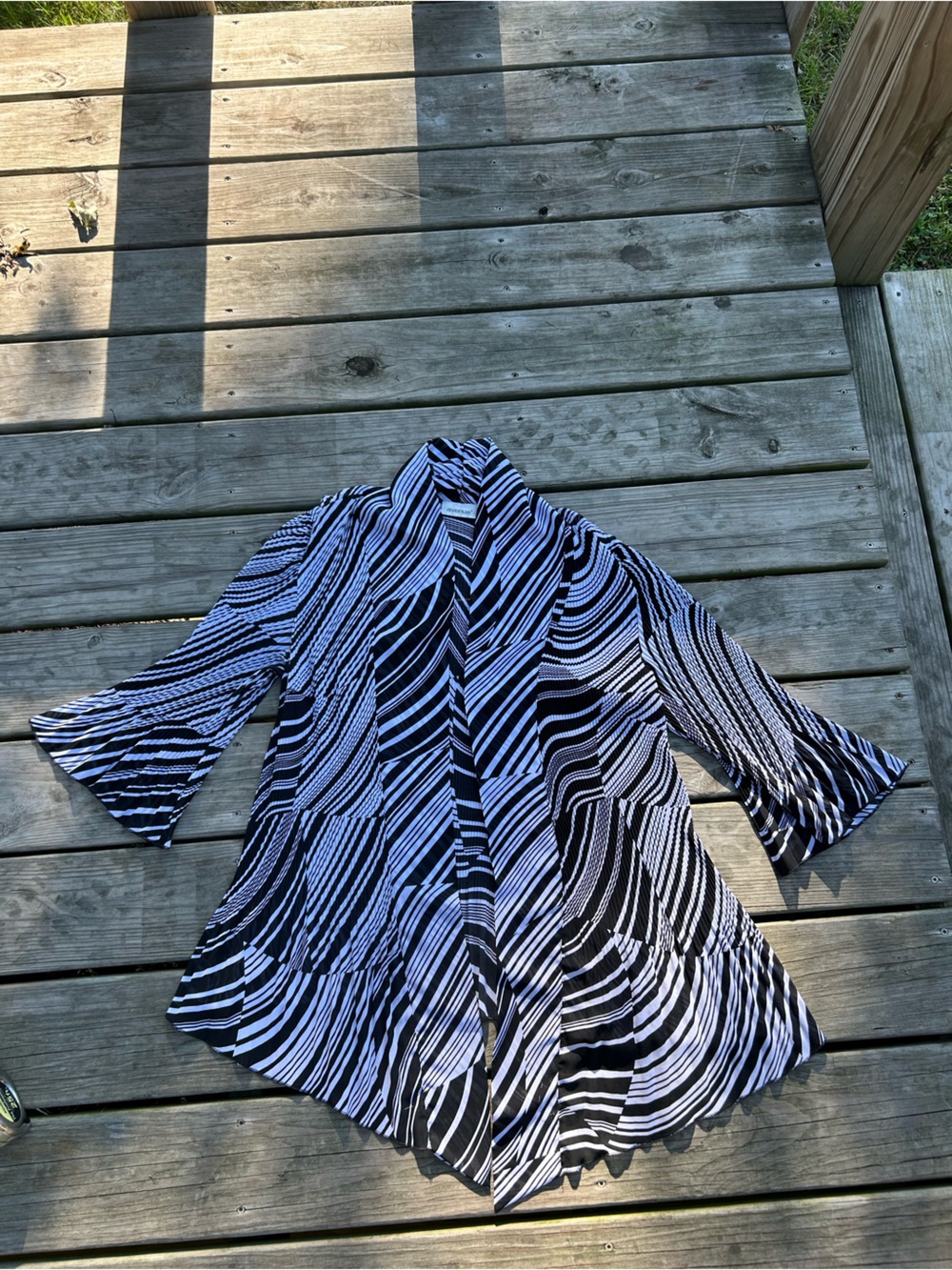 Avenue Black and White Wavy Stripe Open-Front Cardigan